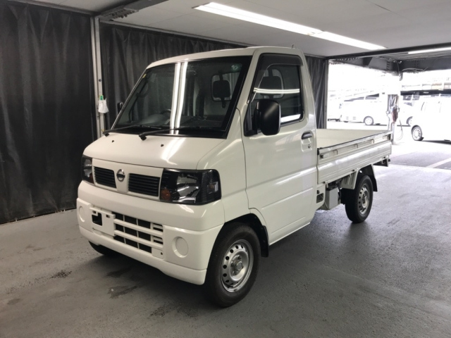 NISSAN CLIPPER TRUCK 2011