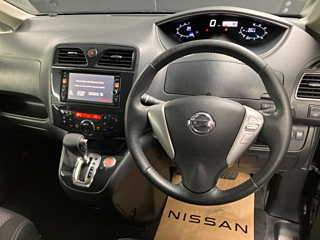 NISSAN SERENA 2013