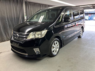 NISSAN SERENA 2013