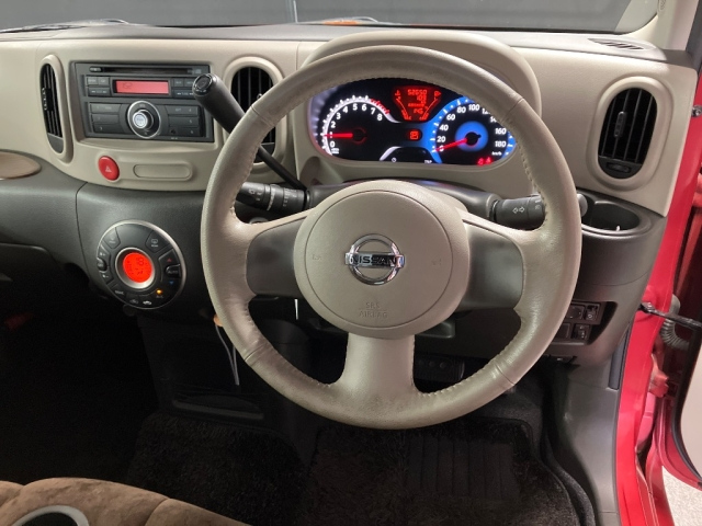NISSAN CUBE 2010