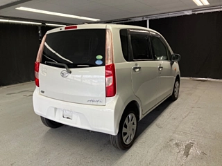 DAIHATSU MOVE 2012