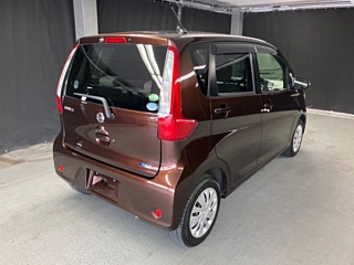 NISSAN DAYZ 2015