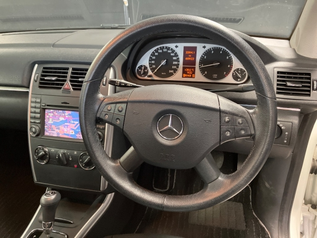 MERCEDES BENZ B CLASS 2009