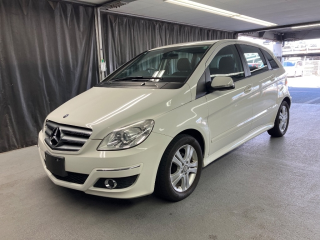 MERCEDES BENZ B CLASS 2009