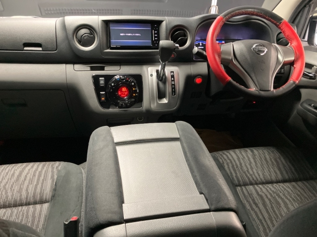 NISSAN CARAVAN VAN 2018