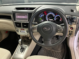 SUBARU EXIGA 2010