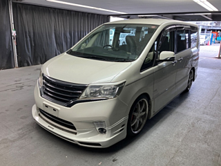 NISSAN SERENA 2012