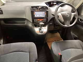 NISSAN SERENA 2014