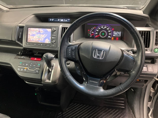 HONDA STEP WAGON 2009