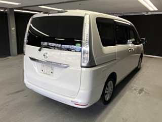 NISSAN SERENA 2014
