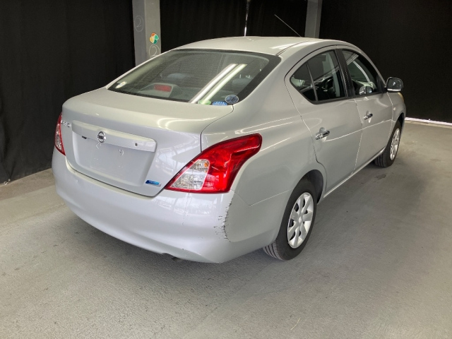 NISSAN LATIO 2012