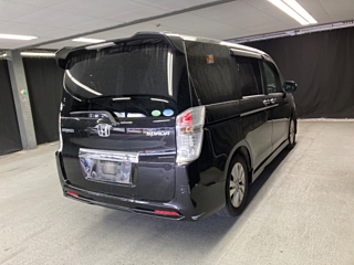 HONDA STEP WAGON 2011