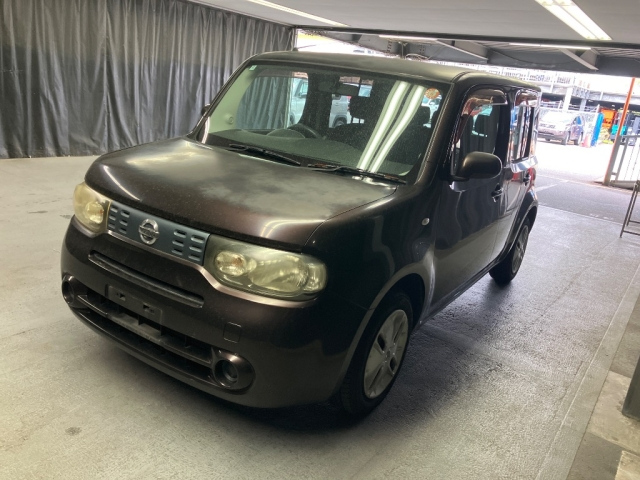 NISSAN CUBE 2010