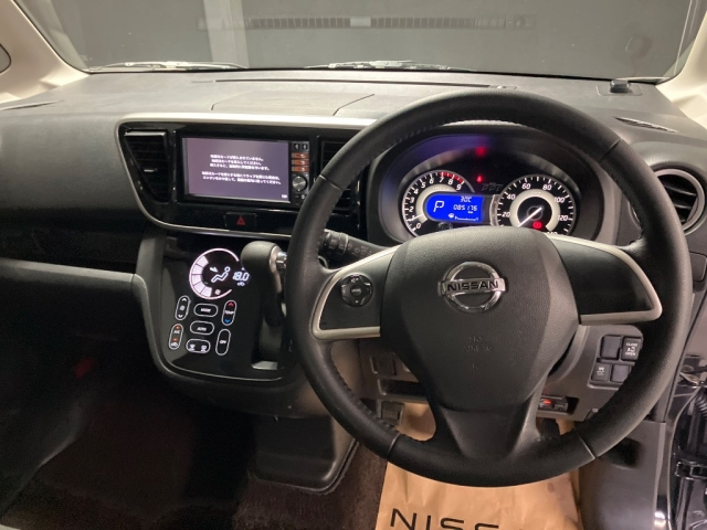 NISSAN DAYZ ROOX 2014