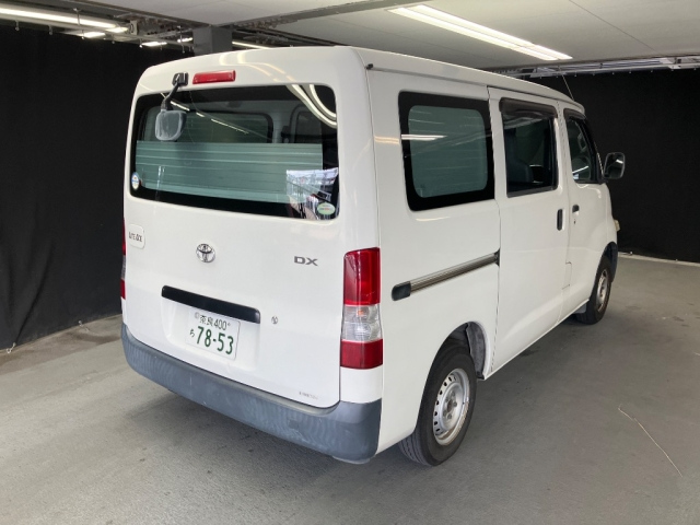 TOYOTA LITE ACE VAN 2010
