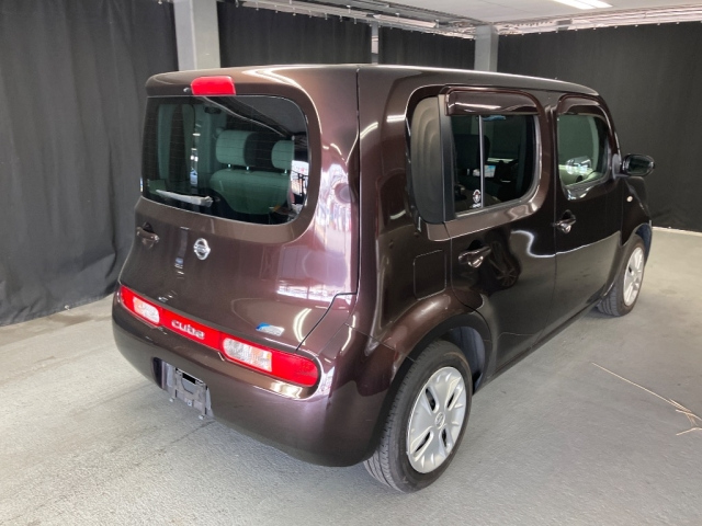 NISSAN CUBE 2011
