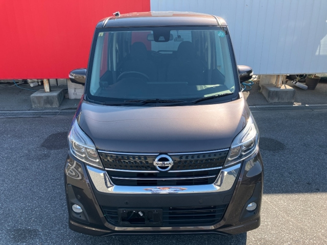 NISSAN DAYZ ROOX 2018
