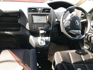 NISSAN SERENA 2011