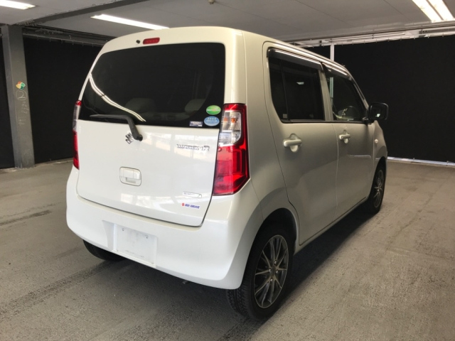 SUZUKI WAGON R 2013