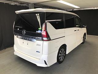 NISSAN SERENA 2017