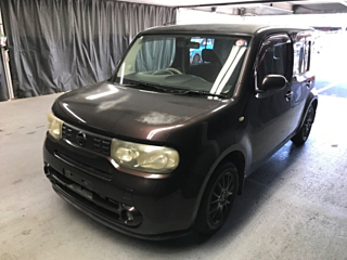 NISSAN CUBE 2010