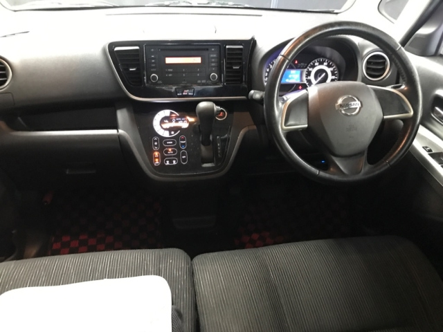 NISSAN DAYZ ROOX 2015