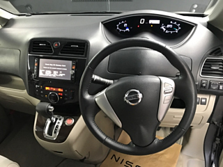 NISSAN SERENA 2012