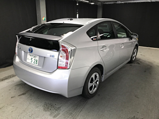 TOYOTA PRIUS 2014