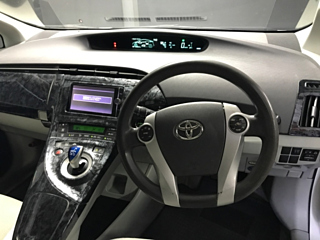 TOYOTA PRIUS 2010