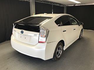 TOYOTA PRIUS 2010