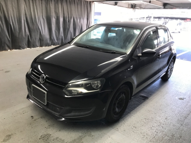 VOLKSWAGEN POLO 2011