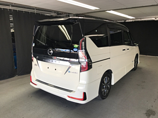NISSAN SERENA 2019