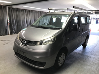 NISSAN NV200 2015