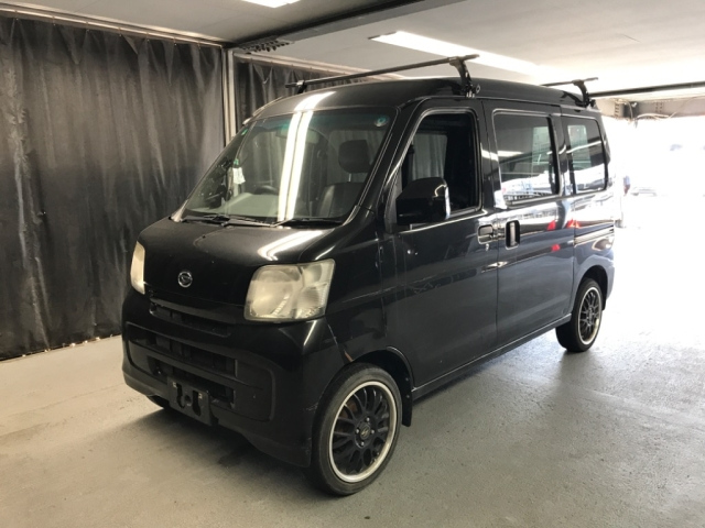 DAIHATSU HIJET VAN 2013