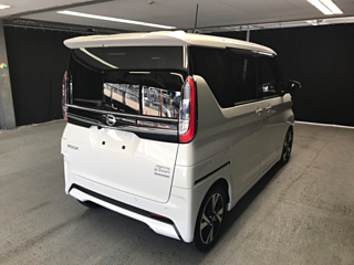 NISSAN ROOX 2022