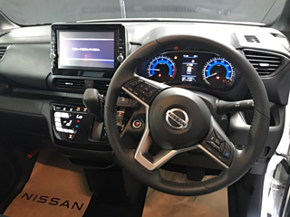 NISSAN ROOX 2022