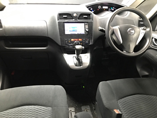 NISSAN SERENA 2012