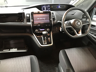NISSAN SERENA 2017