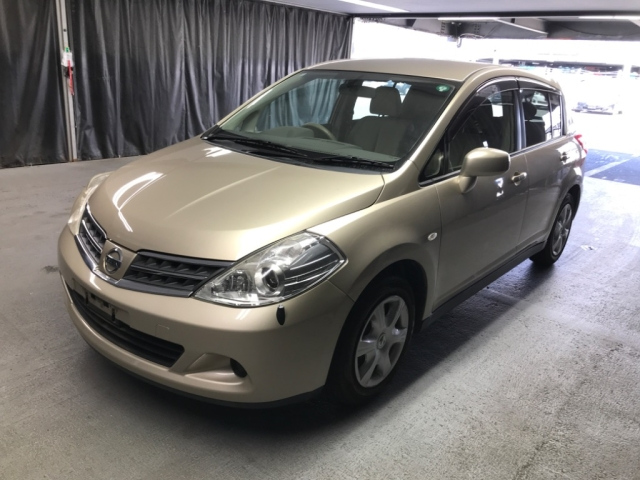 NISSAN TIIDA 2008