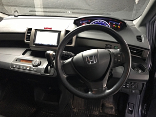 HONDA FREED 2012
