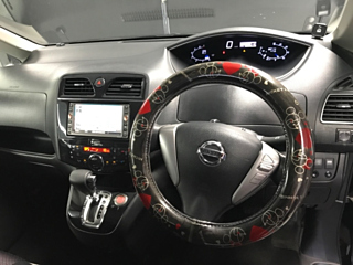 NISSAN SERENA 2011