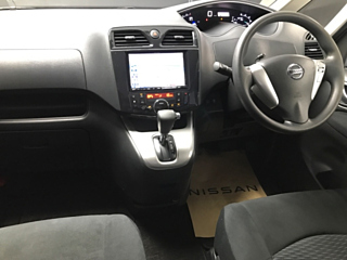 NISSAN SERENA 2013