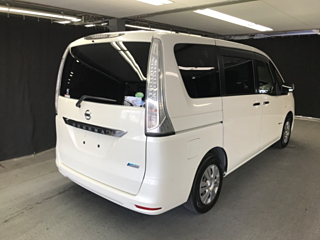 NISSAN SERENA 2013