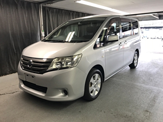 NISSAN SERENA 2011