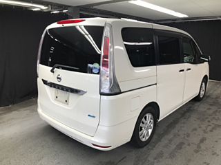 NISSAN SERENA 2012
