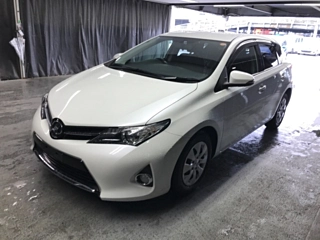 TOYOTA AURIS 2013