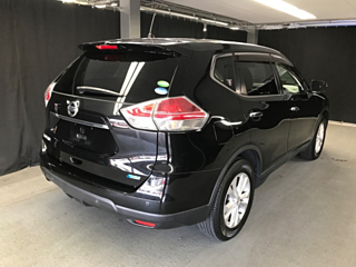 NISSAN X-TRAIL 2014