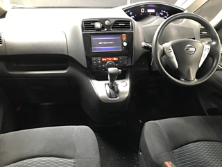 NISSAN SERENA 2015