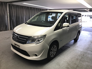 NISSAN SERENA 2015