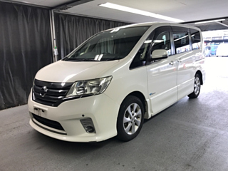 NISSAN SERENA 2013